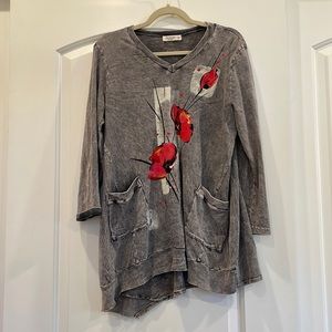 Jess and Jane tunic top